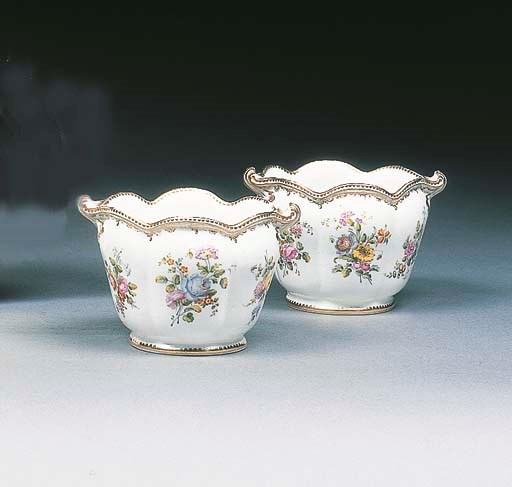 A pair of Coalport cache pots