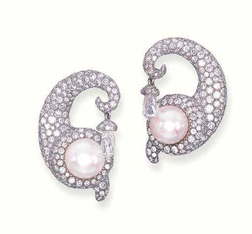 A PAIR OF DIAMOND AND PEARL EAR PENDANTS, BY JAR