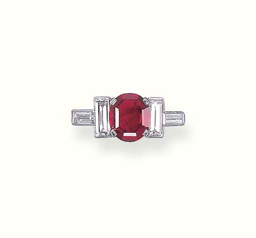 AN ART DECO RUBY RING