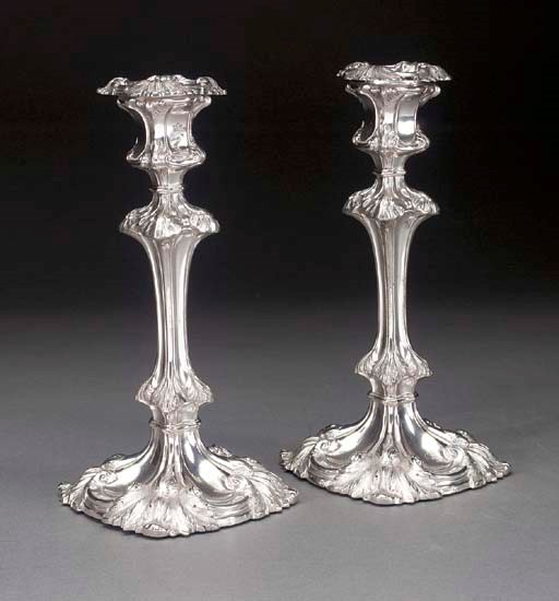A PAIR OF WILLIAM IV SILVER CANDLESTICKS