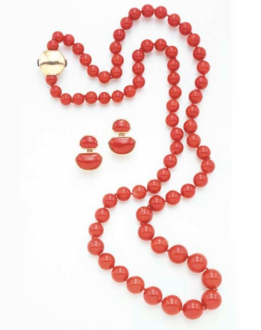 **A SUITE OF CORAL JEWELRY