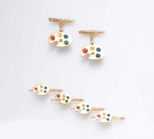 AN ENAMEL AND GOLD "ARTIST" DRESS SET