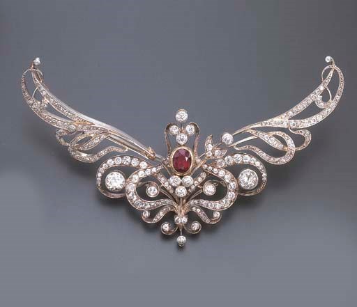 A RUBY AND DIAMOND NECK PIECE