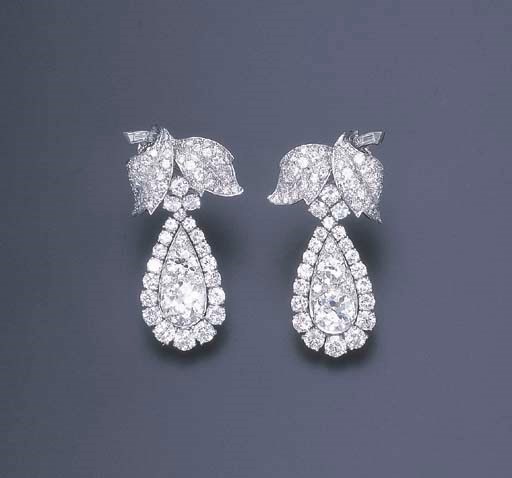 A PAIR OF DIAMOND EAR PENDANTS, BY DAVID WEBB