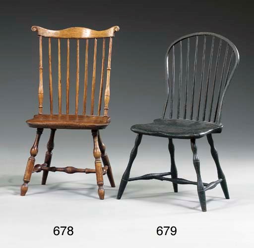 A FAN-BACK WINDSOR SIDE CHAIR