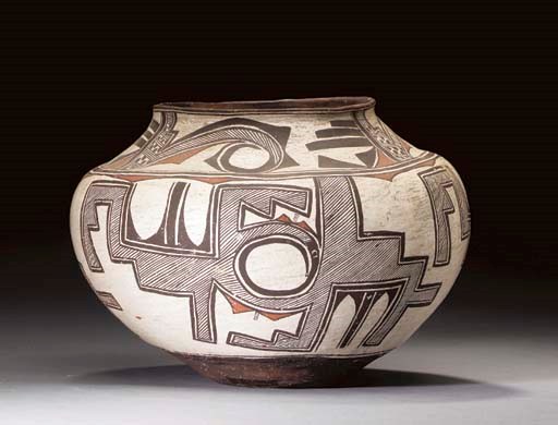A ZUNI POLYCHROME JAR