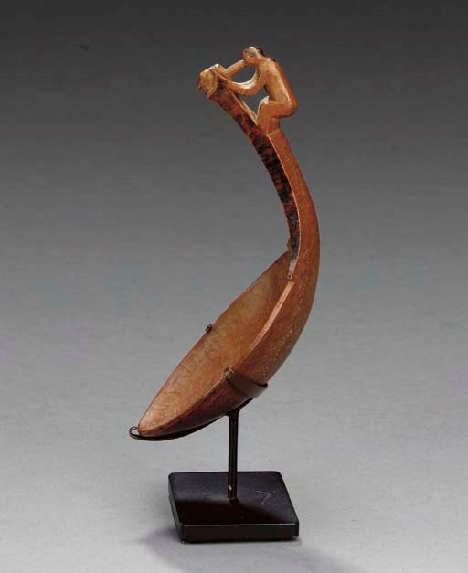 A WYANDOT WOOD EFFIGY LADLE