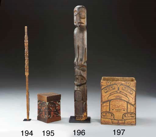 A NORTHWEST COAST POLYCHROME WOOD LIDDED BOX