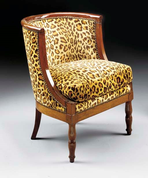 A RESTORATION MAHOGANY BERGERE,