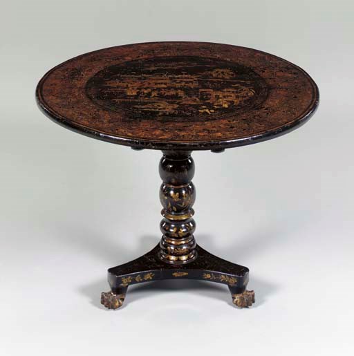 A CHINESE EXPORT BLACK AND GILT LACQUER TRIPOD TABLE,