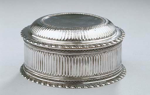 A Dutch silver toiletbox