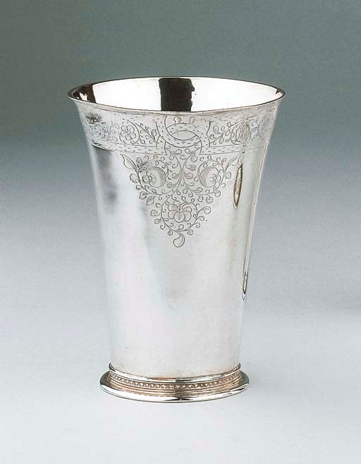 A Dutch silver beaker