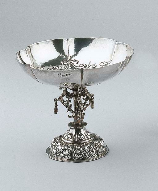 A large Dutch silver tazza
