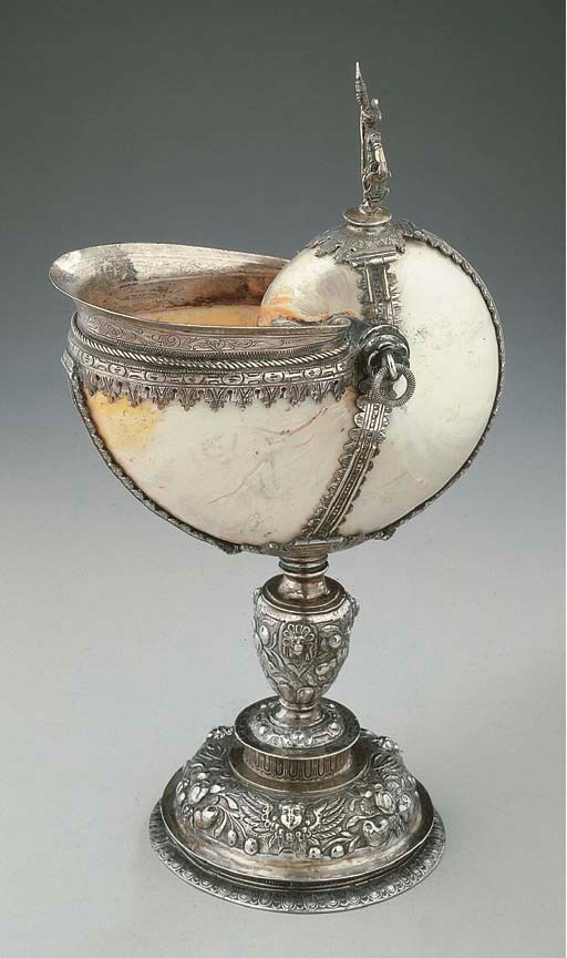 A Dutch silver-mounted nautilus cup