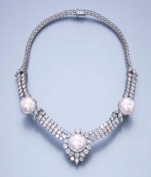 A DIAMOND AND CULTURED PEARL NECKLACE, BY GARRARD