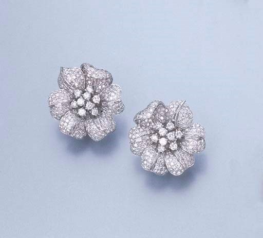 A PAIR OF DIAMOND EAR CLIPS, BY GRAFF