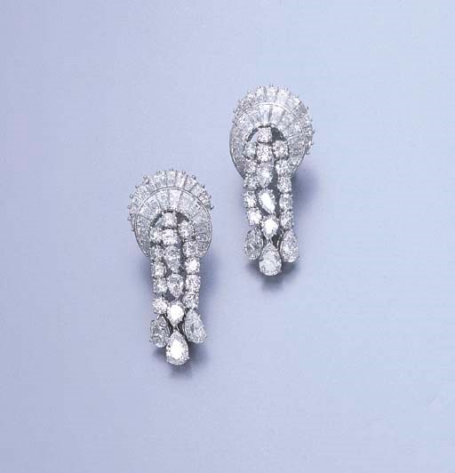 A PAIR OF DIAMOND EAR PENDANTS, BY GRAFF