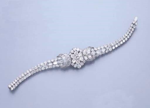 A DIAMOND BRACELET, BY GRAFF