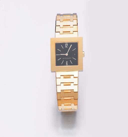 A GOLD WRISTWATCH, BY BULGARI