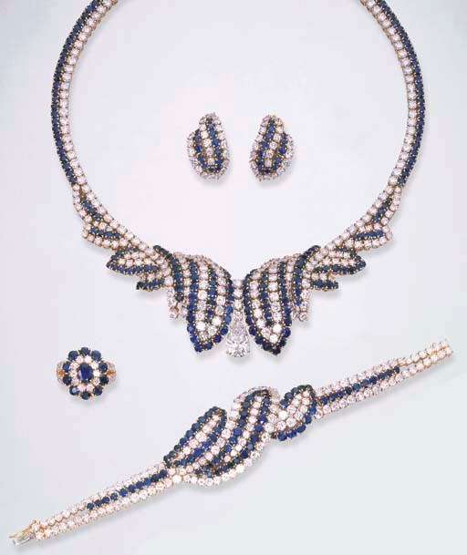 A SUITE OF SAPPHIRE AND DIAMOND JEWELLERY