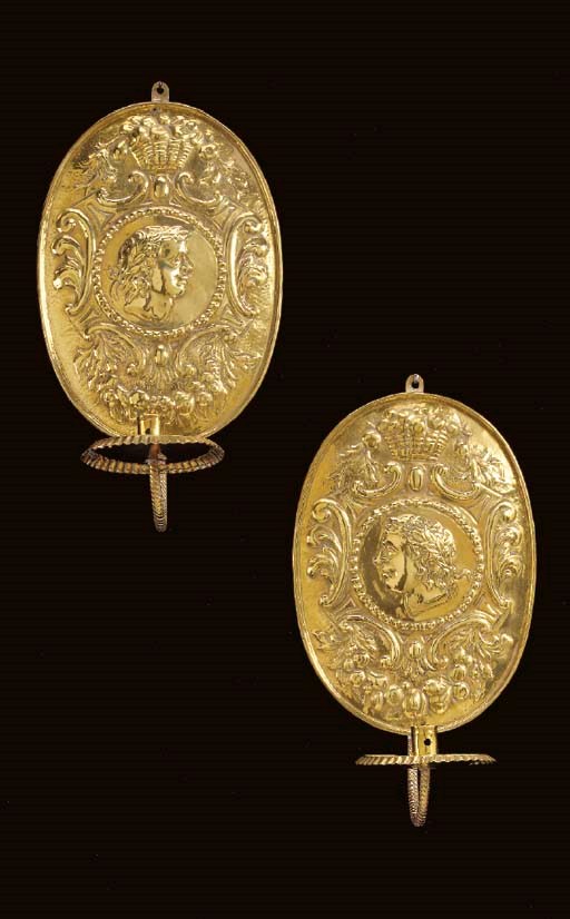 A PAIR OF ANGLO-DUTCH BAROQUE STYLE REPOUSSE BRASS SINGLE-BRANCH WALL-LIGHTS,
