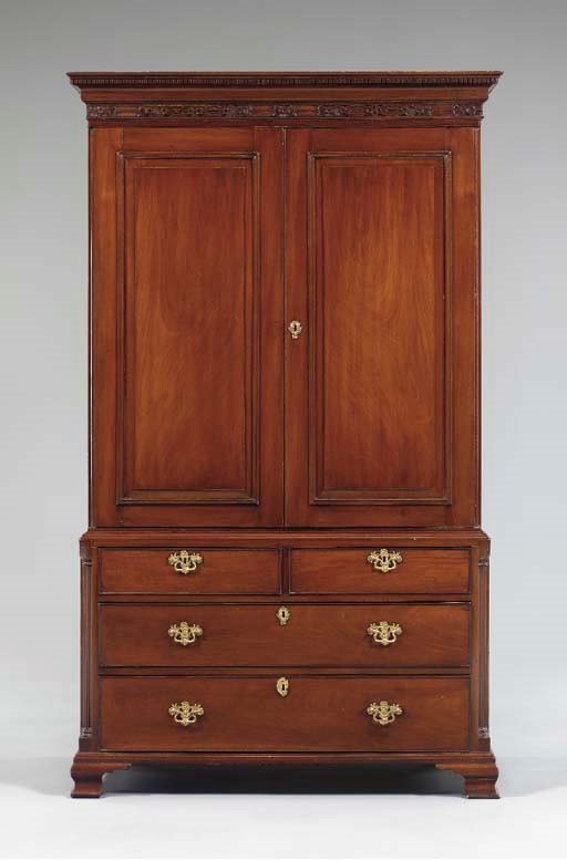 A GEORGE II MAHOGANY LINEN PRESS,