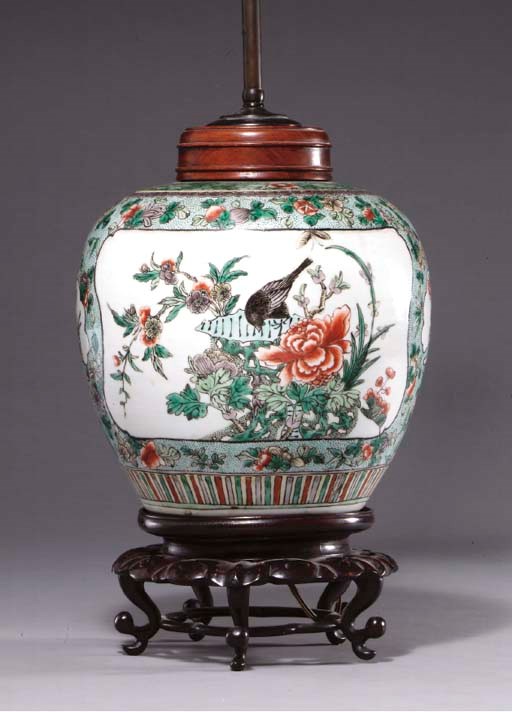 A CHINESE EXPORT FAMILLE VERTE GINGER JAR MOUNTED AS A LAMP,