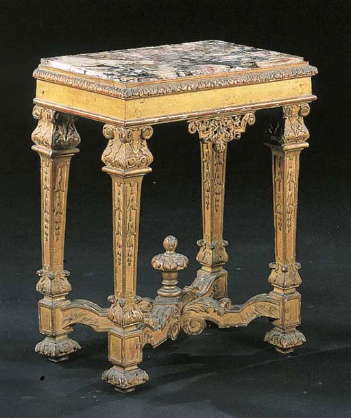 PETITE TABLE DE STYLE LOUIS XVI