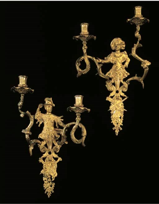 PAIRE D'APPLIQUES D'EPOQUE REGENCE