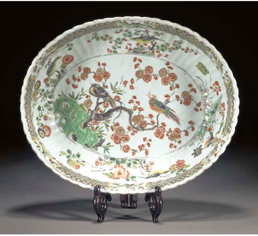 A FAMILLE VERTE FLUTED OVAL BASIN
KANGXI