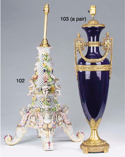 A pair of Bleu Roi porcelain and brass table lamps, 20th century