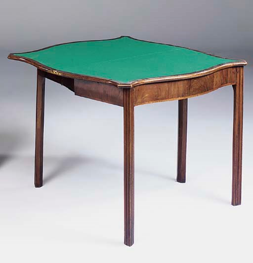 A GEORGE III MAHOGANY SERPENTINE CARD TABLE