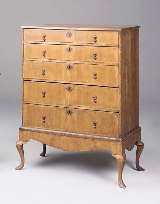 A GEORGE I WALNUT CHEST-ON-STAND
