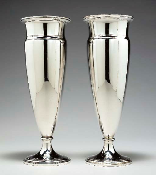 A PAIR OF AMERICAN SILVER VASES,