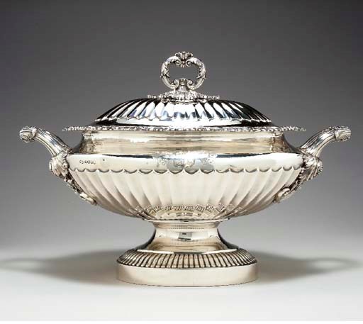 A REGENCY SILVER SOUP TUREEN AND COVER,
