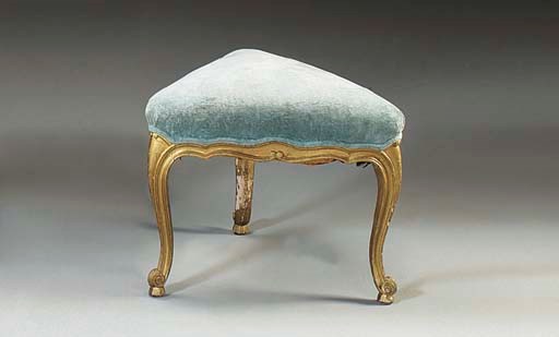 A LOUIS XV STYLE GILTWOOD TABOURET,