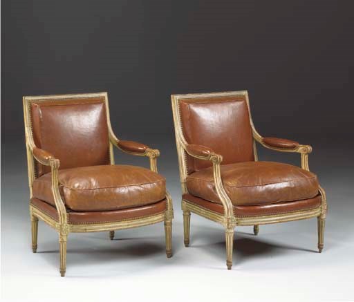PAIRE DE FAUTEUILS A LA REINE D'EPOQUE LOUIS XVI
