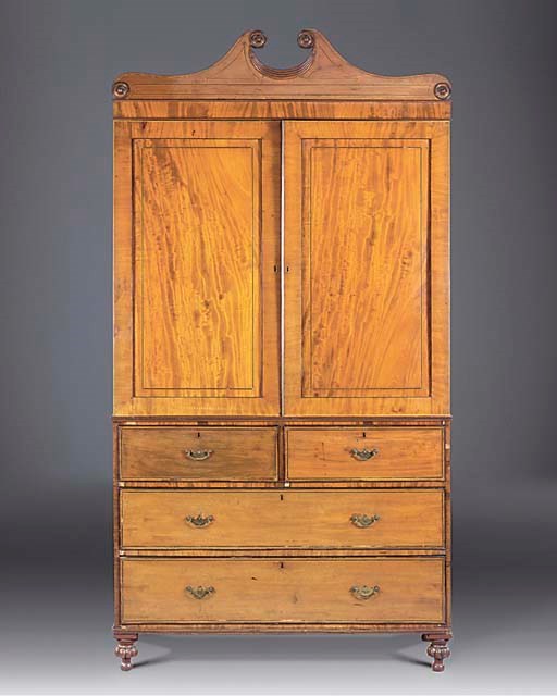 A REGENCY MAHOGANY LINEN PRESS