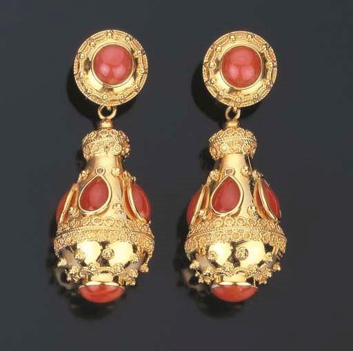 Demi parure in oro e corallo