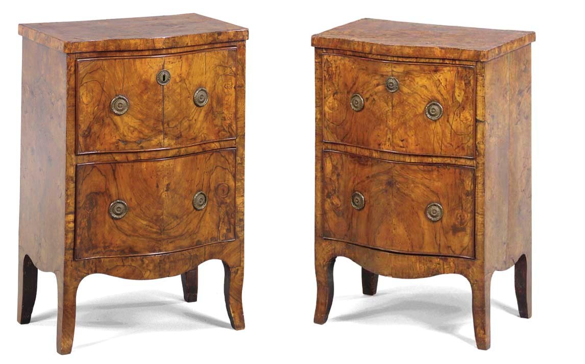 A PAIR OF ITALIAN BURR-WALNUT COMMODINI,