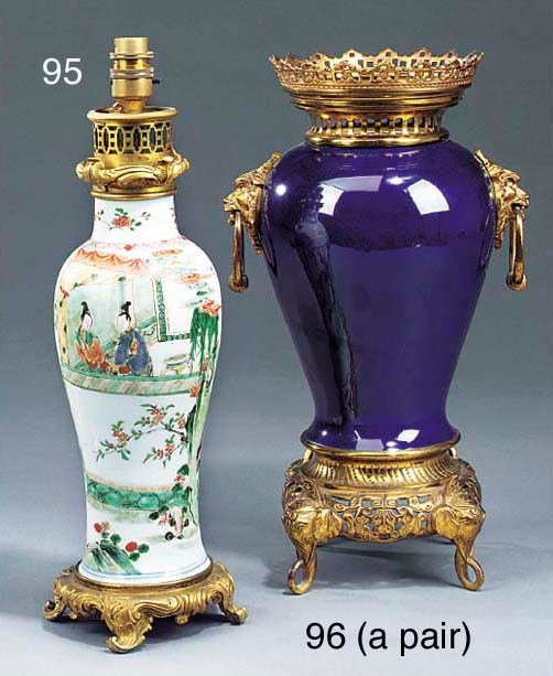 A Chinese 'famille verte' porcelain vase