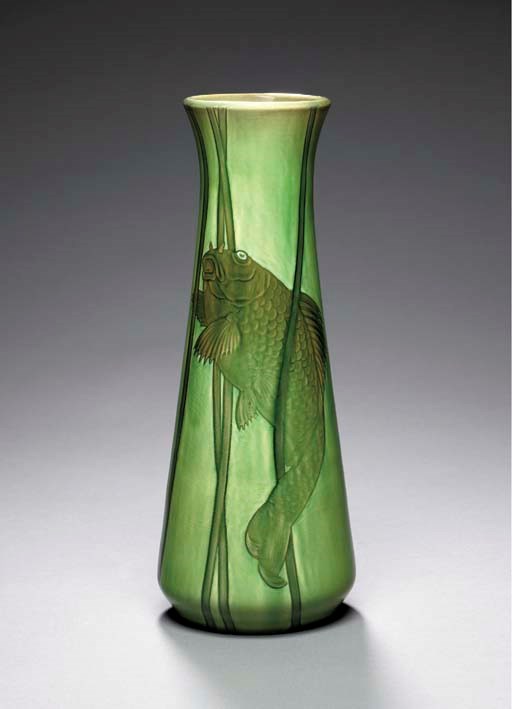 A CERAMIC VASE