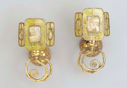 A PAIR OF 'TURTLEBACK TILE' AND GILT BRONZE SCONCES