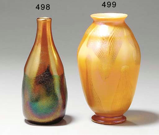 A DECORATED FAVRILE GLASS VASE