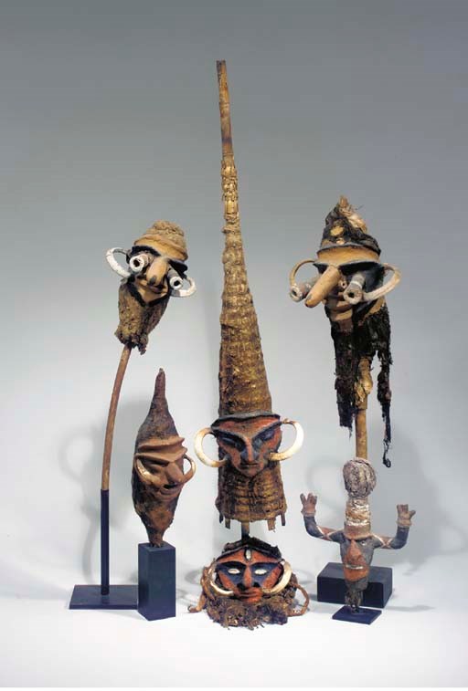 SIX STATUETTES CEPHALOMORPHES