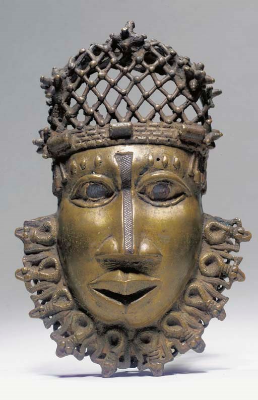 MASQUE DE CEINTURE EN LAITON DU BENIN