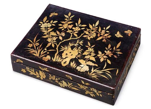 A CHINESE EXPORT ARMORIAL LACQUER GAMES BOX MADE FOR THE IBERIAN MARKET WITH THE SPANISH ROYAL ARMS