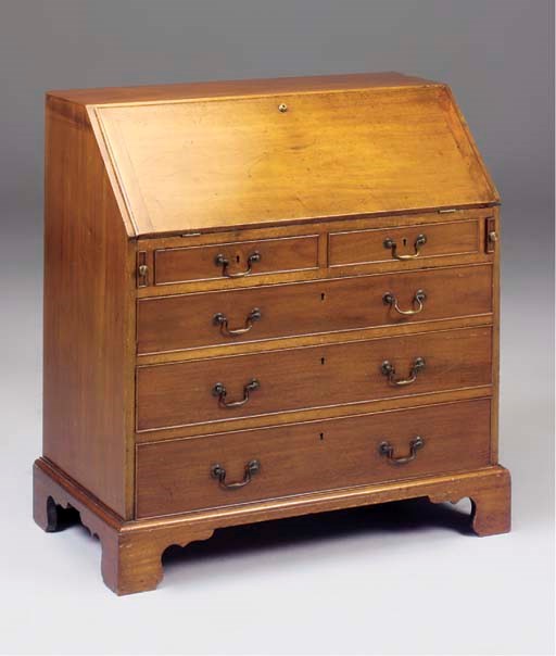 A VICTORIAN MAHOGANY BUREAU