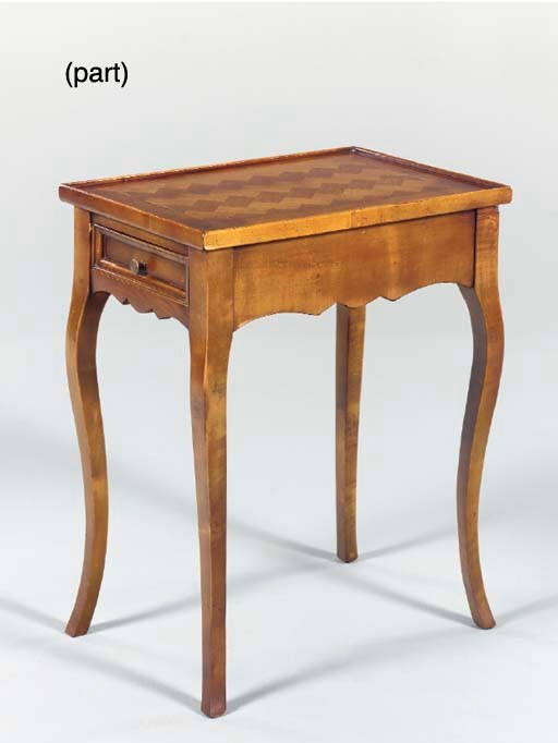 A FRENCH PROVINCIAL STYLE STAINED-FRUITWOOD OCCASIONAL TABLE,