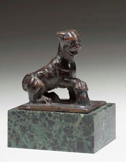 STATUETTE EN BRONZE